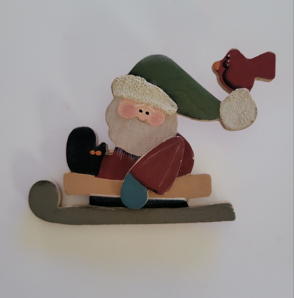 3/$15 Vintage Handmade Wood Santa Brooch Approx. 4" Wide Hand Painted